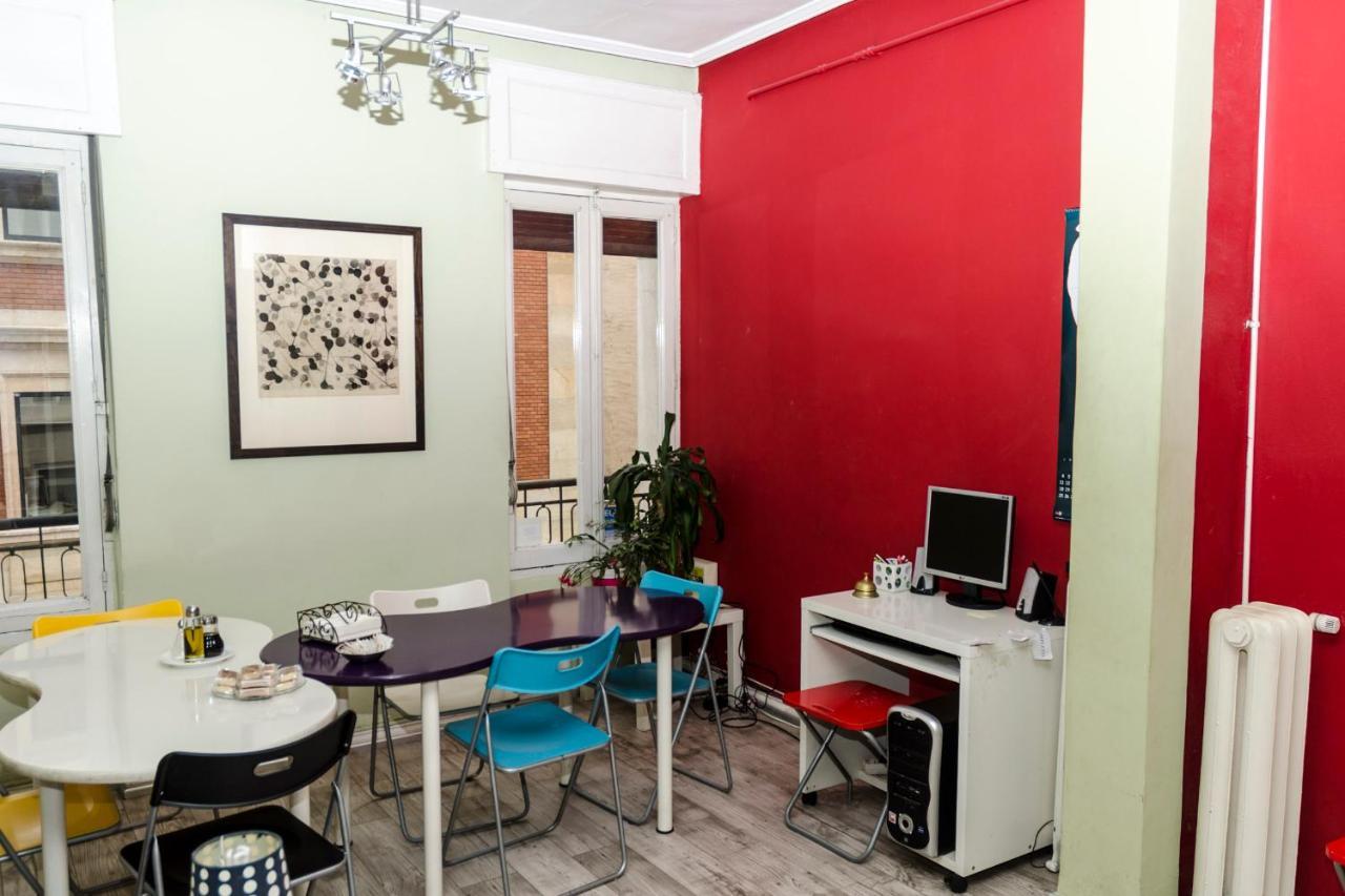 Pension Blanca B&B เลออน ภายนอก รูปภาพ